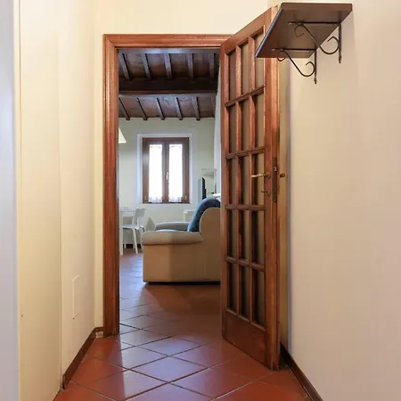 Cozy House In Ardiglione Street *